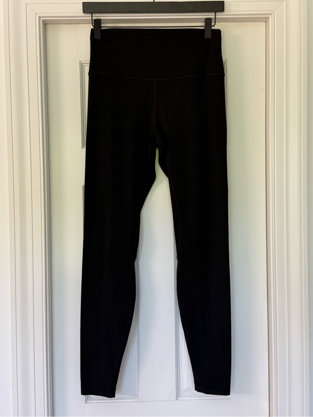 Lululemon Align High-Rise Leggings 28” in Black - Picture 3 of 4